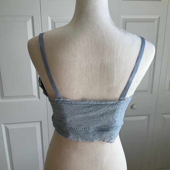 Uniqlo Slightly Padded Bralette - Picture 2 of 5